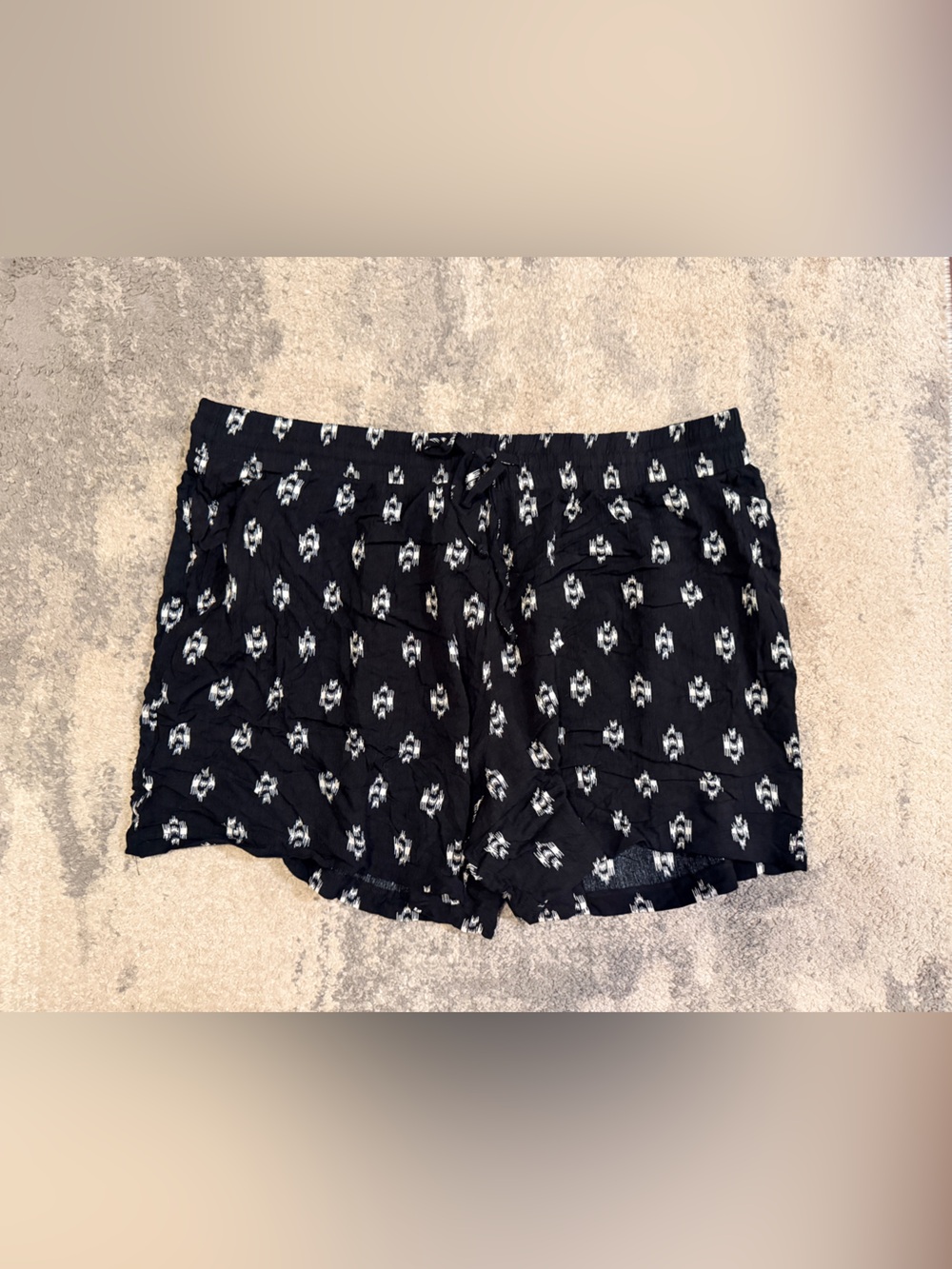 C.Wonder Black Patterned Women’s Shorts